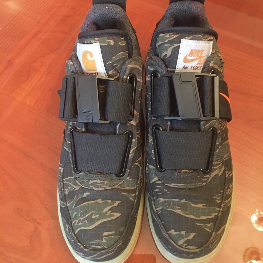 Men’s Nike Utility Air Force 1 Carhartt edition